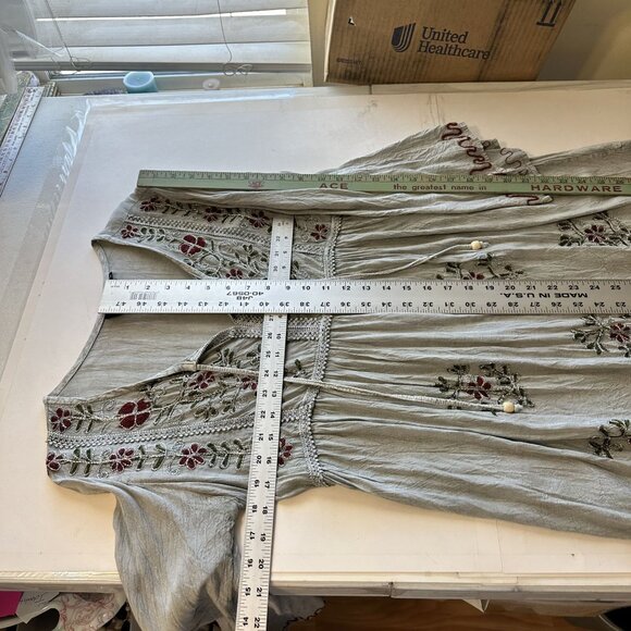 Anandas Womens Embroidered Boho Tunic Top Long Sleeves Rayon Large Grey - Picture 4 of 11